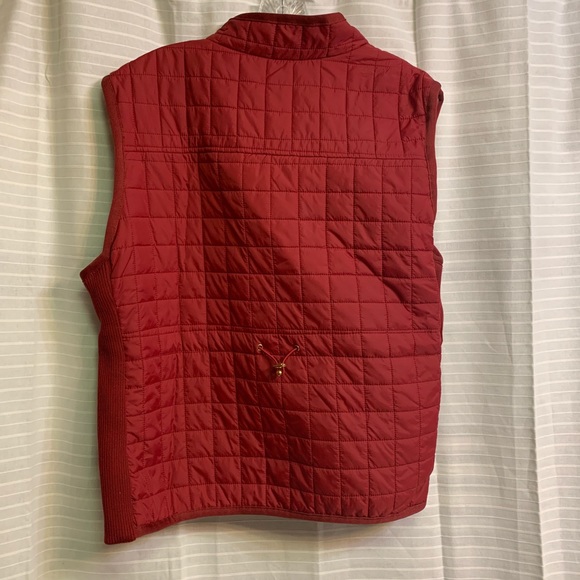 Daisy brand red vest - Picture 4 of 4